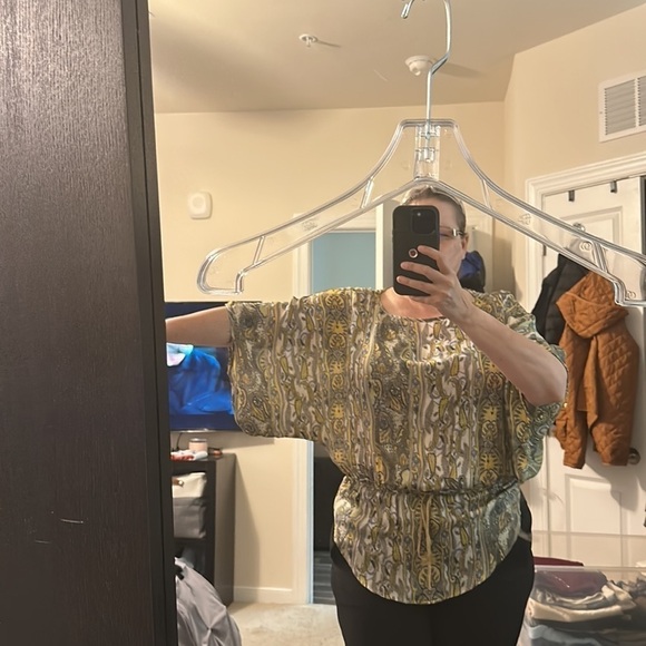 Karen Kane cinched waist top - Picture 6 of 6